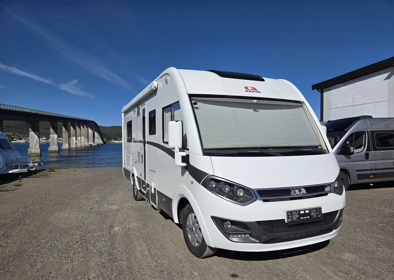 Adria Sonic I 700 ST – Camping-car intégral – Image 26