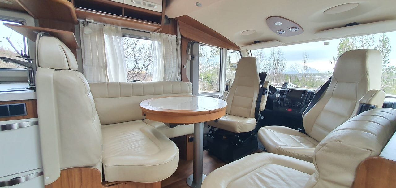 Hymer B678 Experience – Intégral Premium – Image 4