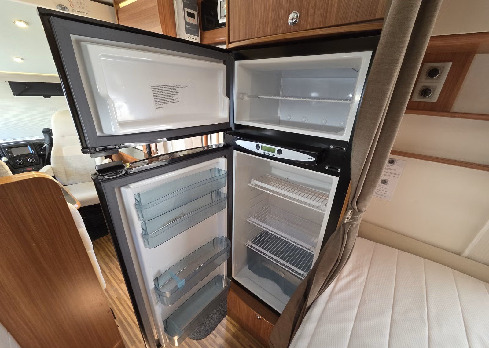 Adria Sonic I 700 ST – Camping-car intégral – Image 15