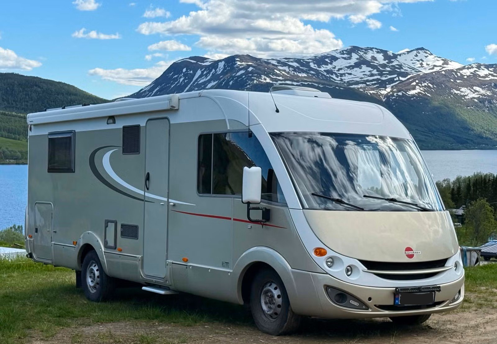 Bürstner Aviano I 727 3.0L – Camping-car intégral