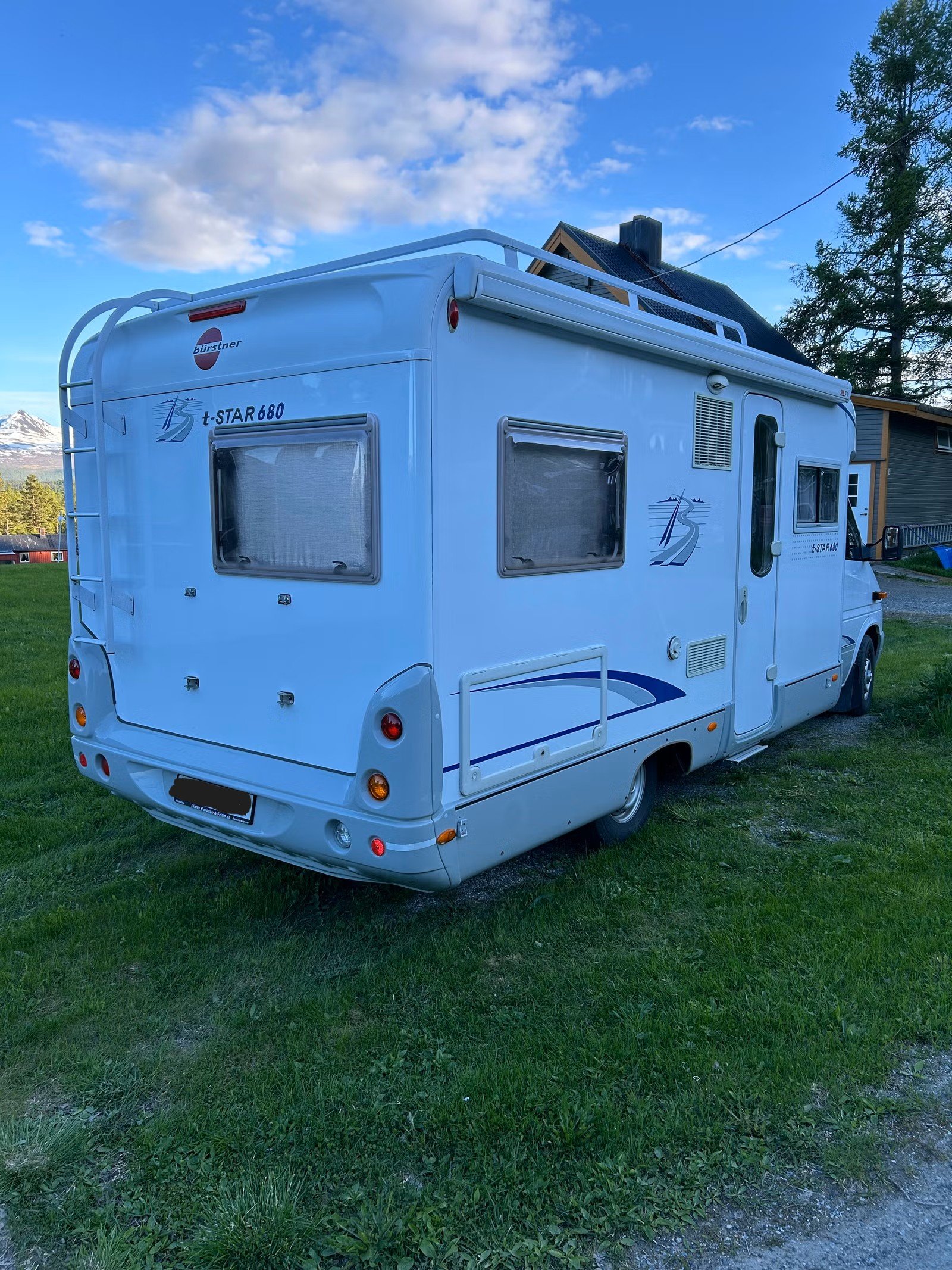 Bürstner T-Star 680 – Camping-car semi-intégré Mercedes – Image 3