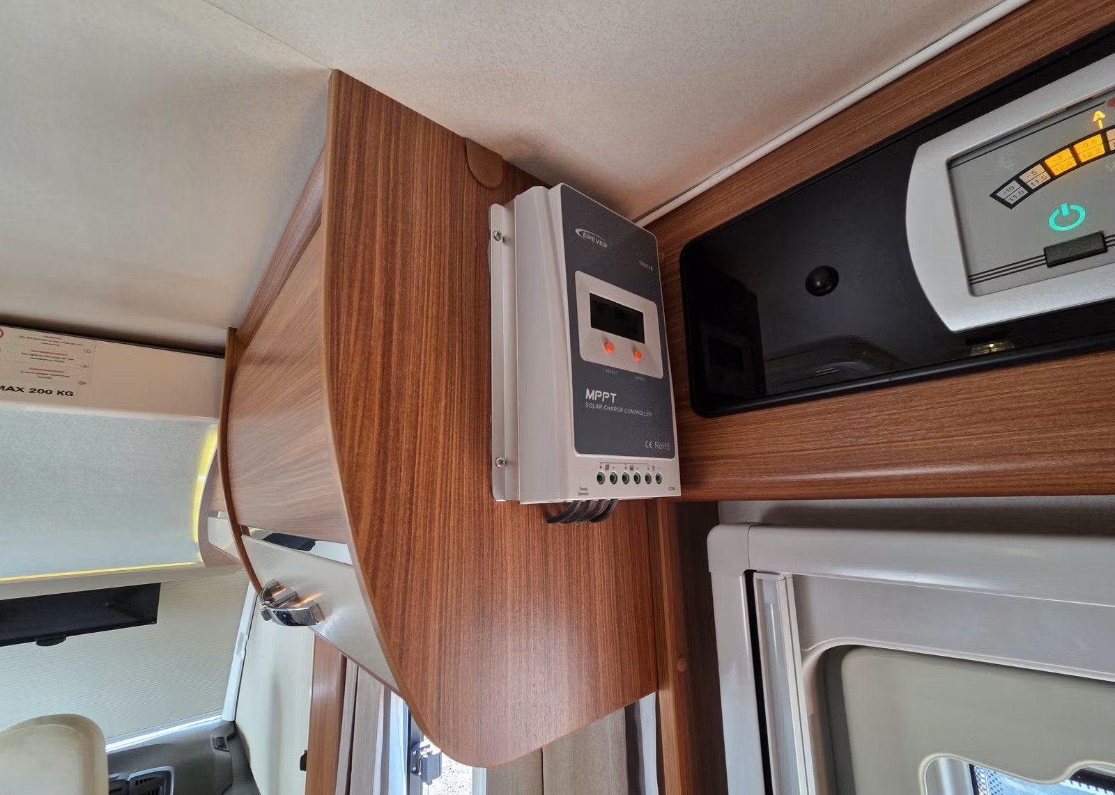 Adria Sonic I 700 ST – Camping-car intégral – Image 36