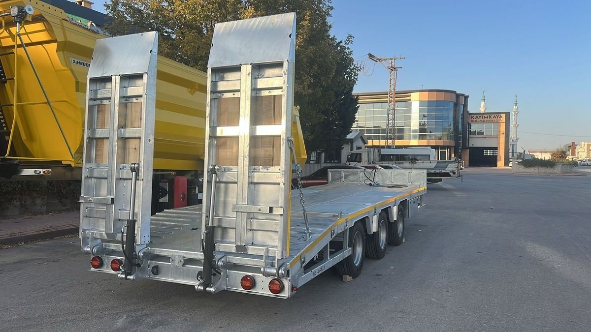 Remorque porte-engin MSDORSE MSD-19000